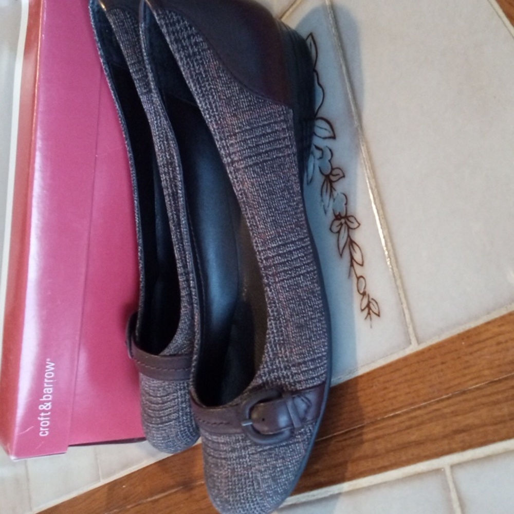 Croft & Barrow Women's Brown Tweed Print Loafer size 10